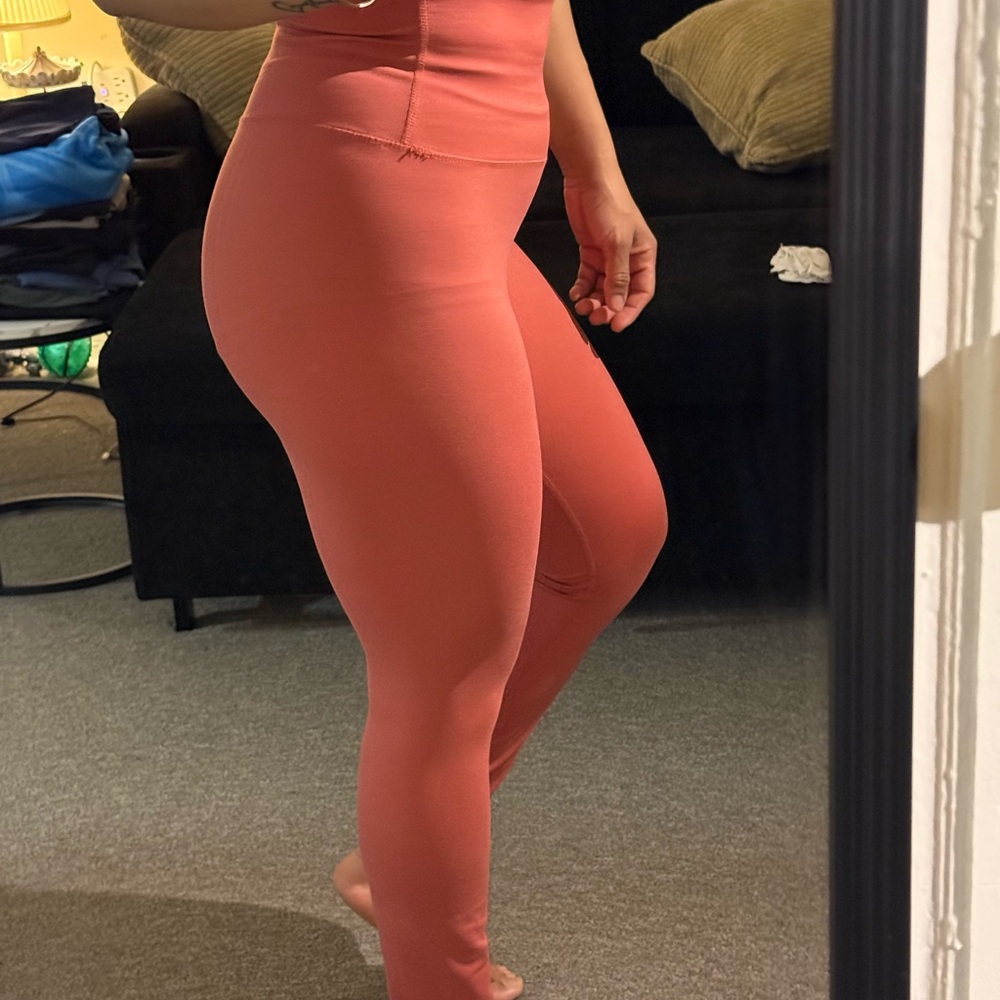 Yogalicious High-Waist Leggings in Dusty Coral
